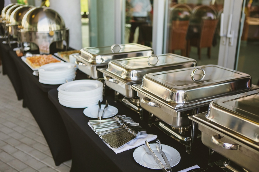 Why You Need Catering Services When Planning a Funeral Reception