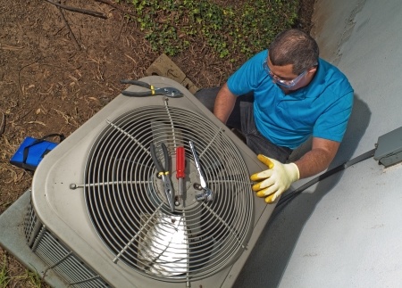 6 Clear Indicators of a Faulty AC